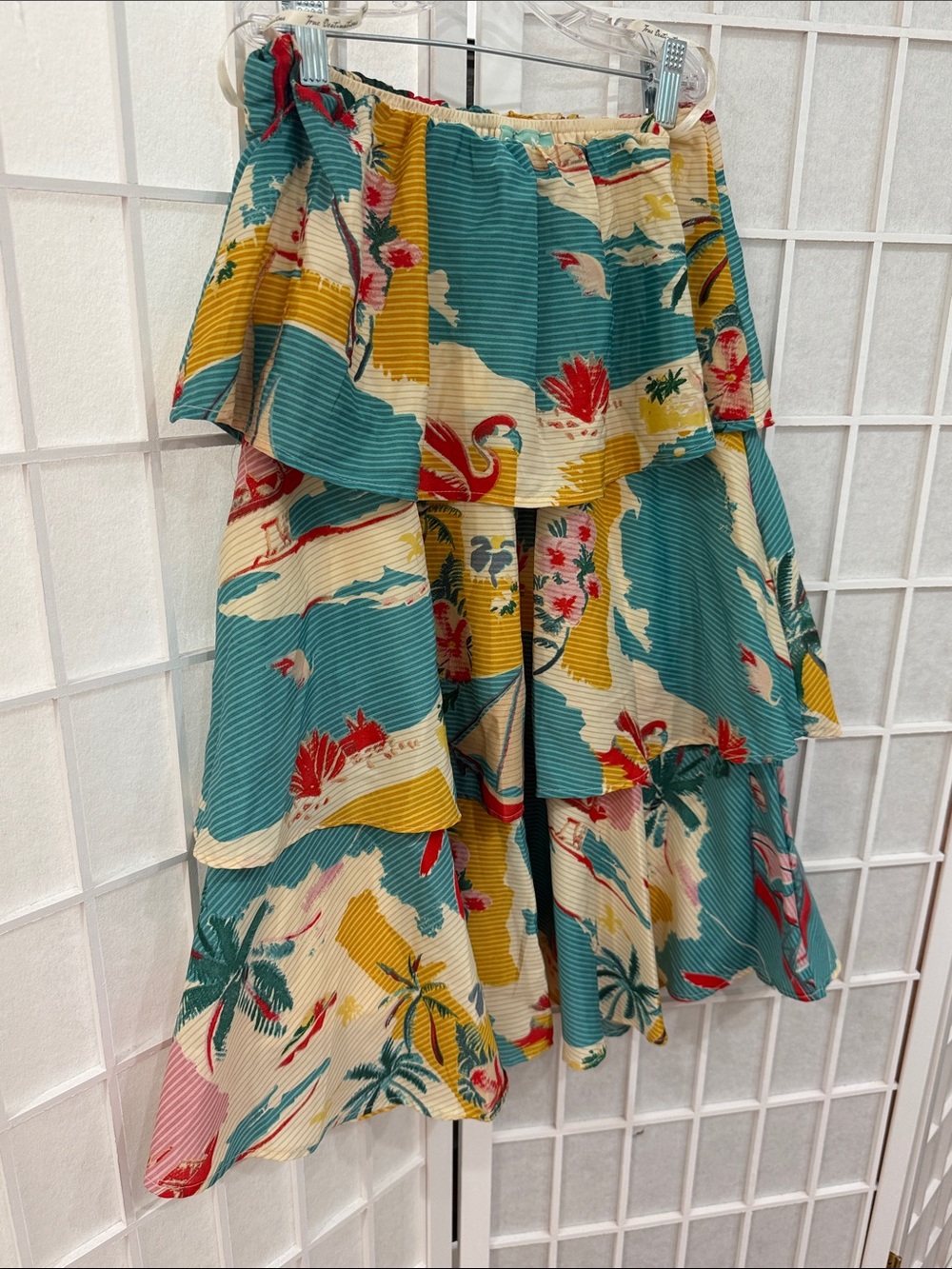 Tropical Destinations Women’s Tiered Floral dress Size XS - Picture 2 of 4